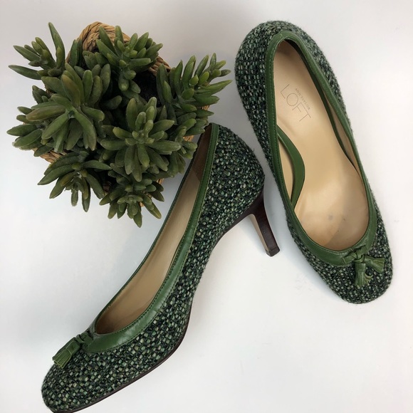 Ann Taylor Loft Tweed Leather Trim Tassel Pumps - Picture 8 of 8